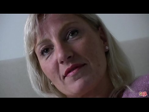 ❤️ The mother we all fucked ... Gospa, obnašajte se! Fucking video pri nas ☑